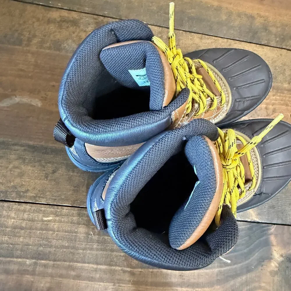 Nike ACG Woodside Youth Waterproof Hiking Boots 415077-200 Kids Size 4.5 Y